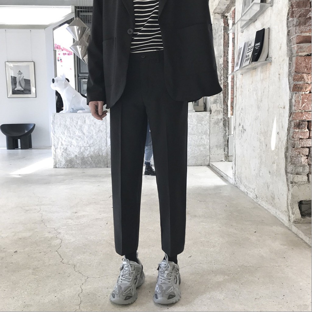 Quần vải baggy màu đen dáng chuẩn phong cách Hàn Quốc