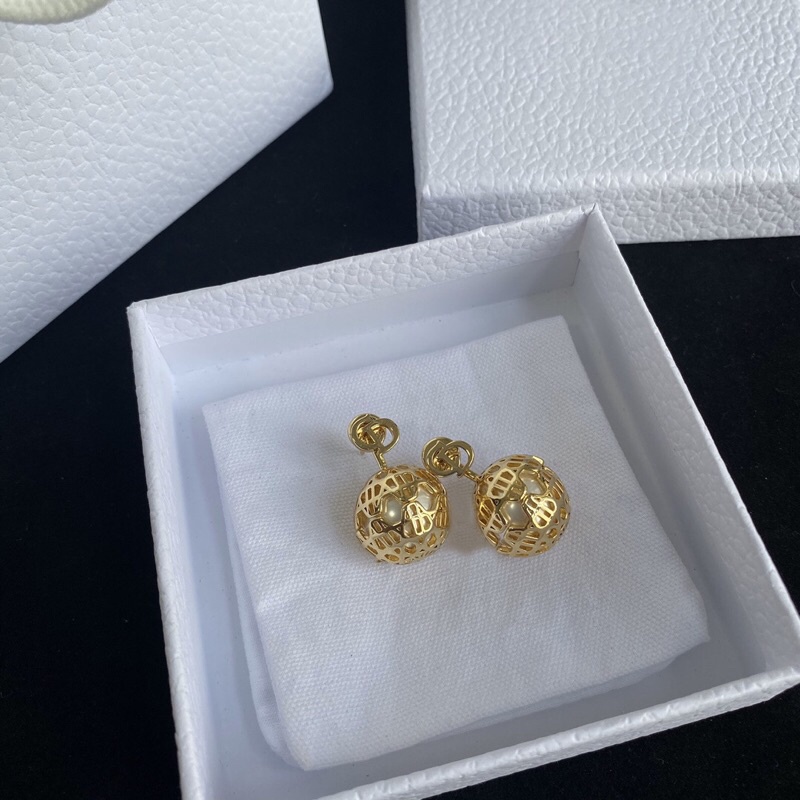 Bông tai tròn xinh / khuyên tai tròn sang chảnh / phụ kiện trang sức Hari korea accessories