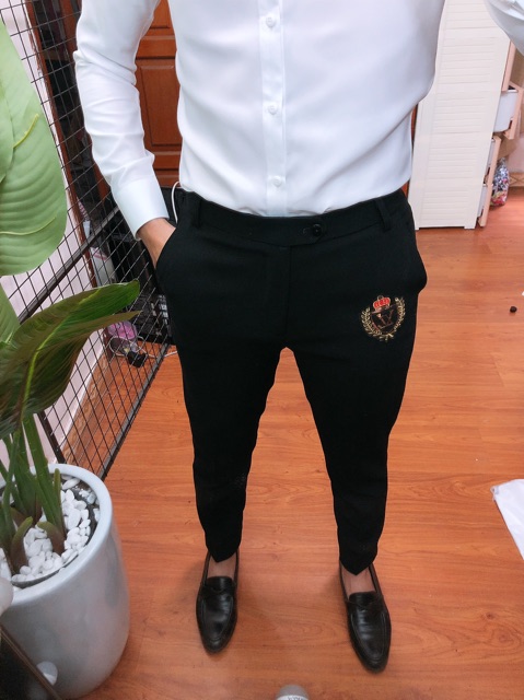 Sơ Mi Nam Trắng Phối Họa Tiết Thêu Lá Lúa cao cấp Vải Lụa Chống Nhăn Không Xù | BigBuy360 - bigbuy360.vn