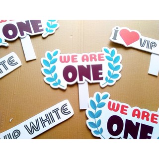 Bảng hashtag cầm tay