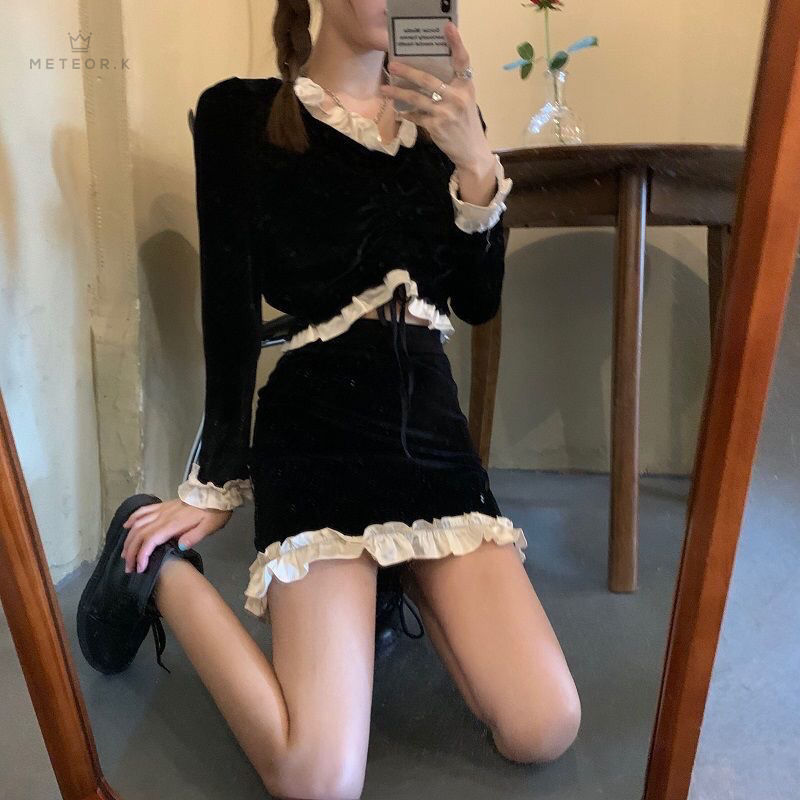 Set Áo Nhung Ngắn Tay + Chân Váy Xinh Xắn Kiểu Pháp Cho Nữ