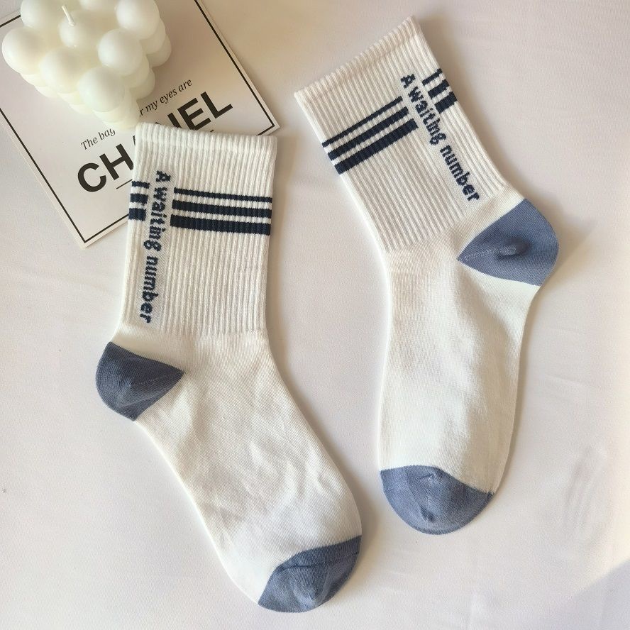 Đôi vớ cotton cổ cao màu trơn thời trang cho nữ