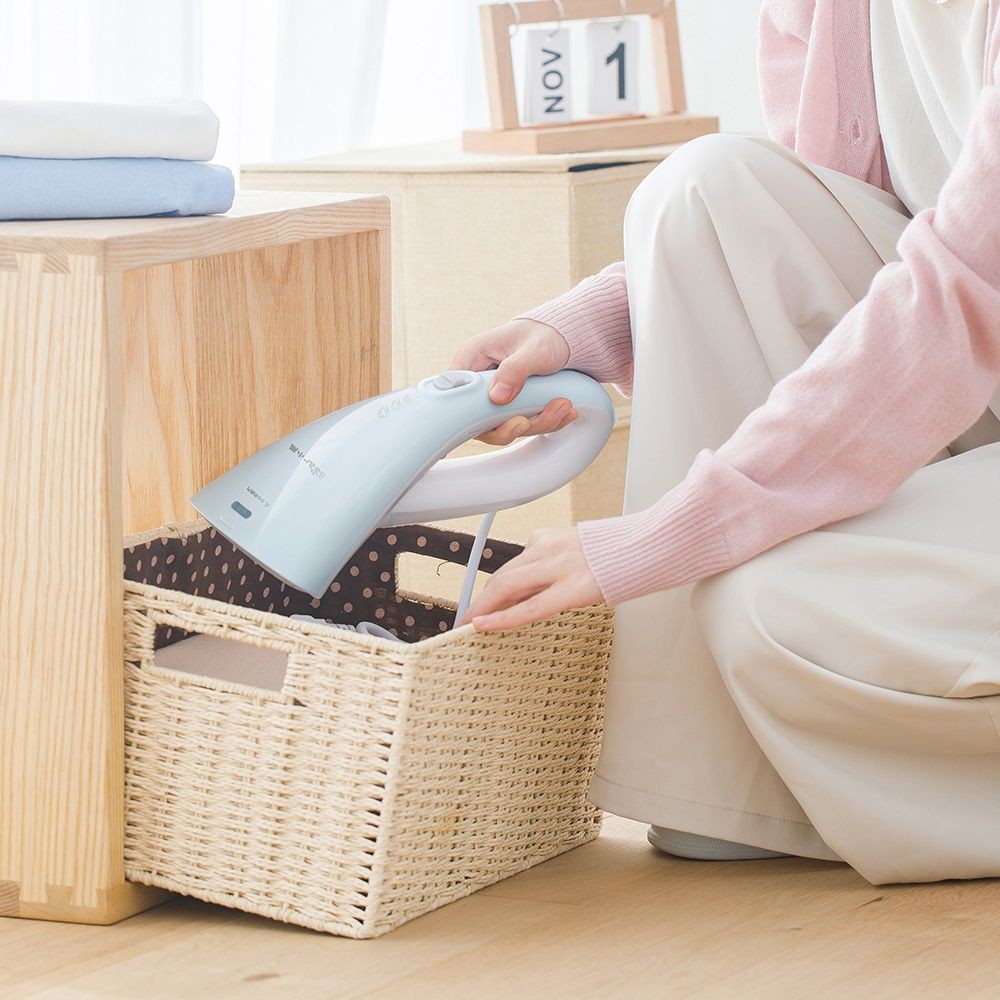 Gấu máy ủi quần áo cầm tay nhỏ gia đình du lịch hơi nước bàn để