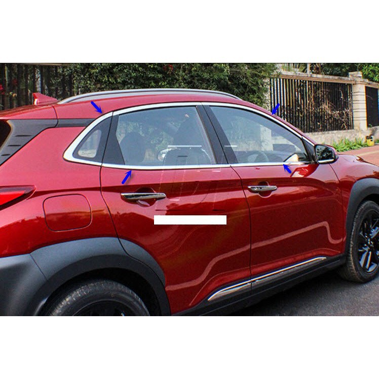 Viền cong + nẹp chân kính inox xe Hyundai Kona