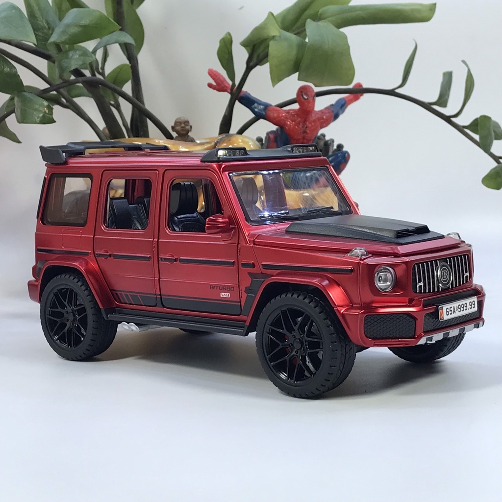 Mô hình xe ô tô Mercedes Benz G800 Brabus tỷ lệ 1:22