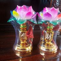 Đèn điện hoa sen để bàn thờ.