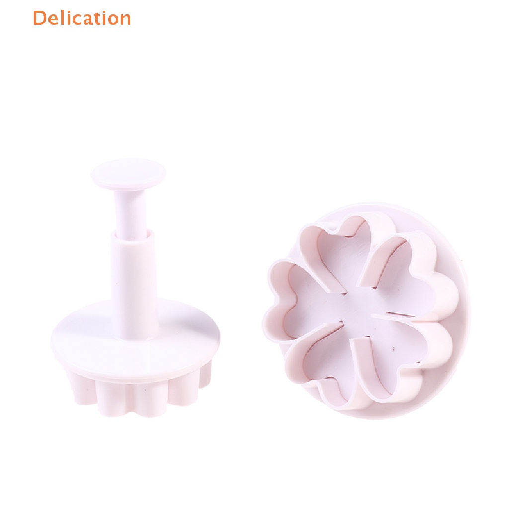 Set 3 Khuôn Nhựa Làm Bánh Hình Hoa / Trái Tim Mini DIY