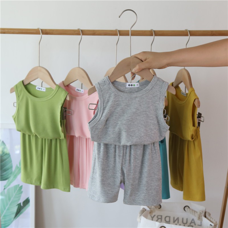 Set Áo Thun Không Tay + Quần Short Thời Trang Cho Bé