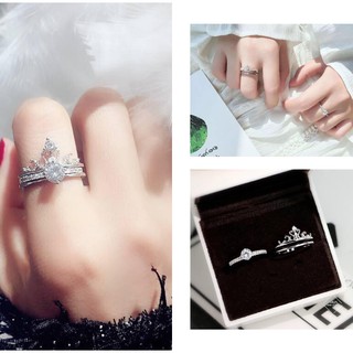 Nhẫn bạc ta vương miện chất liệu bạc nguyên chất,tách thành 2 nhẫn khác nhau , bảo hành trọn đời