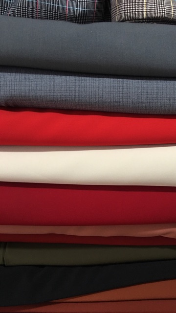 Vải kẻ may vest và váy