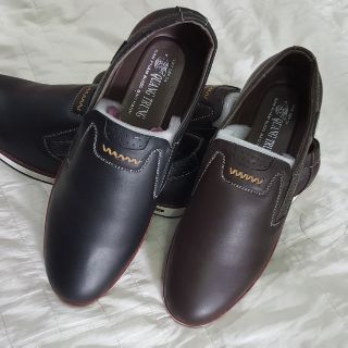 Giày da lười dáng thể thao