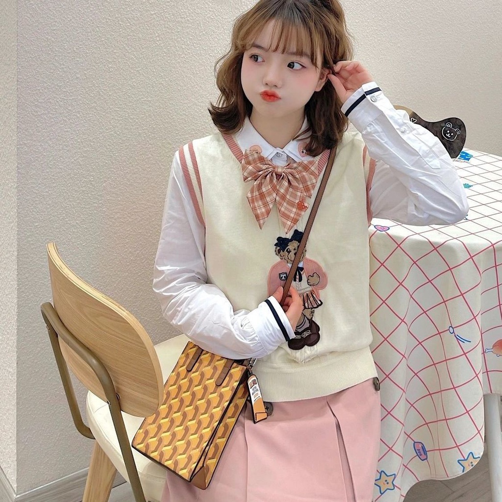 Áo khoác mùa thu của người Nhật mặc vest nữ áo len nơ áo hồng áo cộng với váy áo hồng váy áo ba[Hàng trong vòng một ngày]