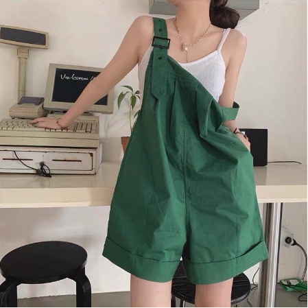 Quần sooc yếm kaki xanh lá hot trend phom rộng co giãn nhẹ freesize phom rộng chất kaki giá siêu rẻ