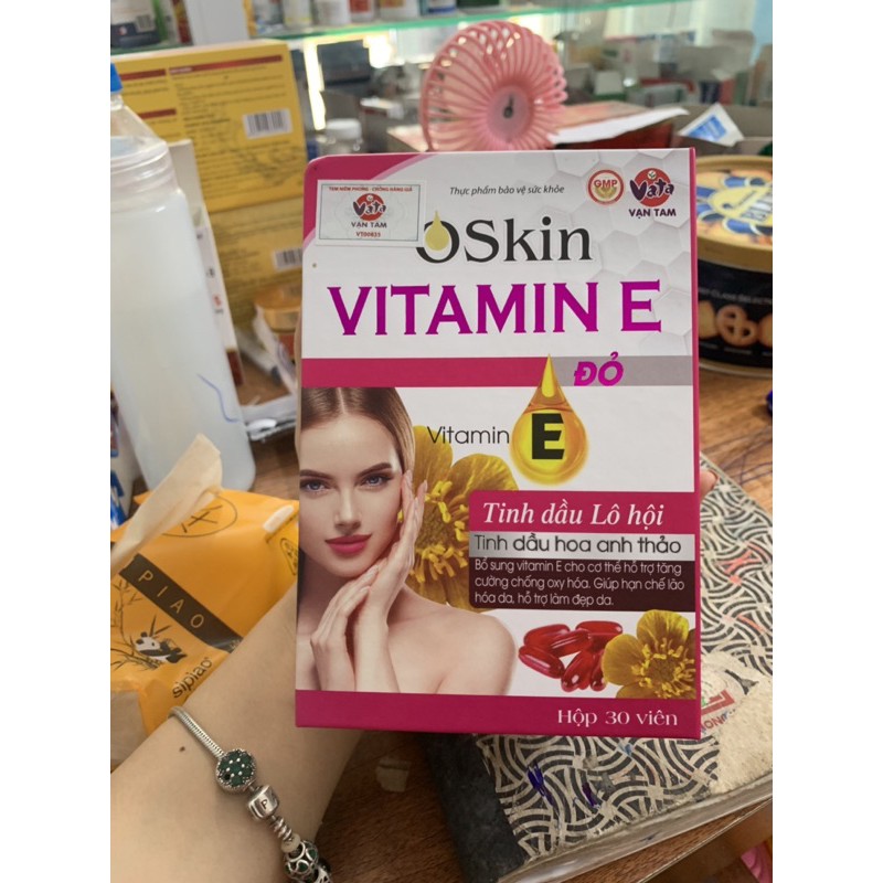 vitamin e đỏ(chính hãng với tinh dầu hoa anh thảo)