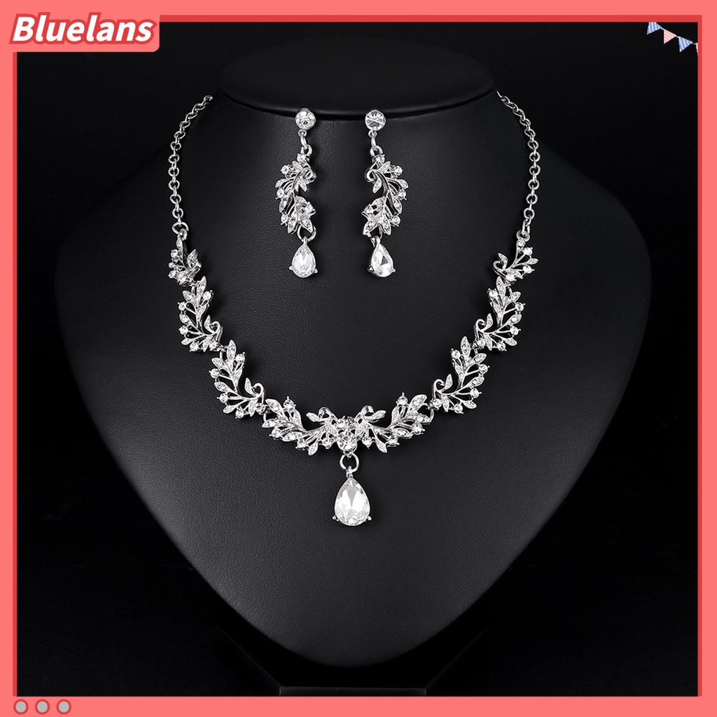 1 Set Vòng cổ + Bông Tai Đính Đá Sang Trọng