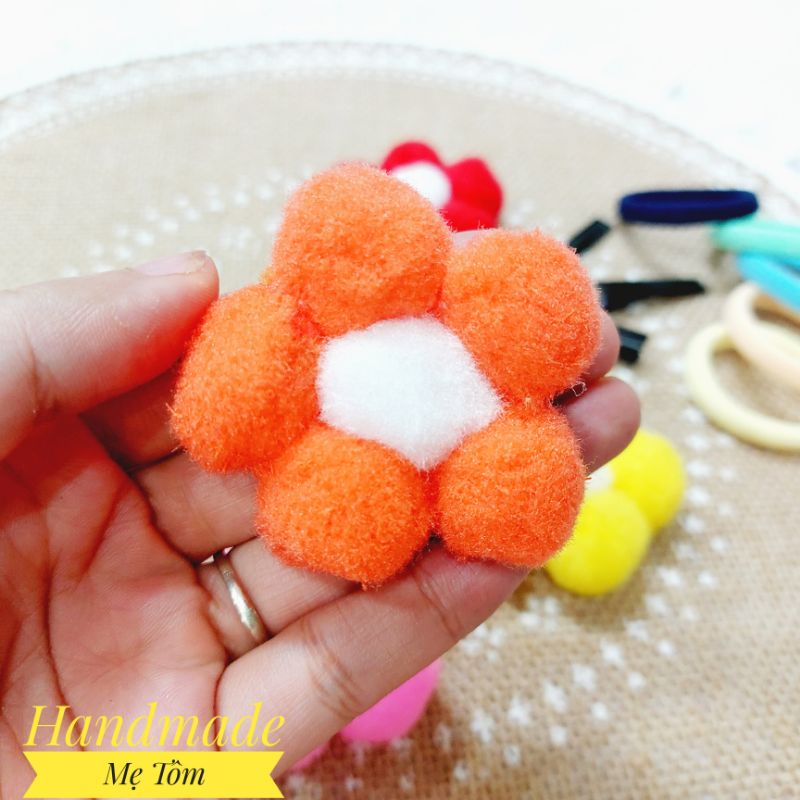 1 chiếc kẹp tóc, dây buộc tóc handmade hình hoa từ quả bông cho bé gái,Mẹ Tôm