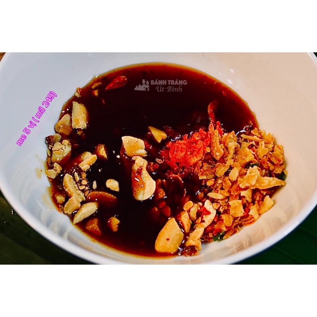 Út Bình Bánh Tráng Me Phơi Sương Ngũ Vị