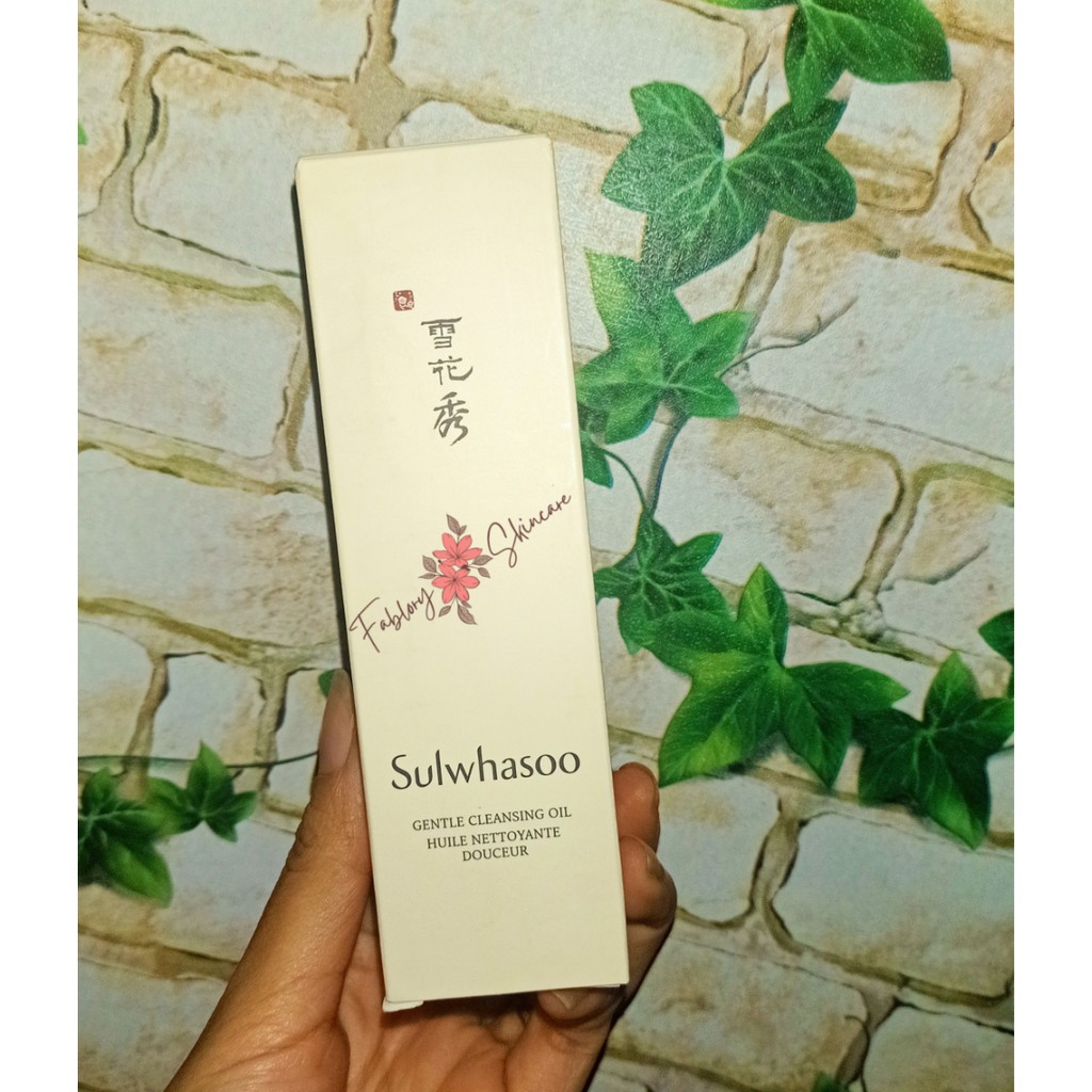 Dầu tẩy trang Sulwhasoo 50ml phiên bản mới, dịu nhẹ làm sạch sâu bụi bẩn, cặn trang điểm từ lỗ chân lông mà vẫn ẩm mịn