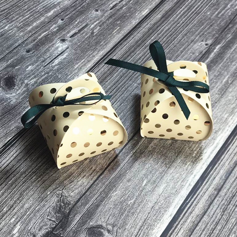 Hộp đựng kẹo có dây ruy băng họa tiết chấm bi cho tiệc cưới/ sinh nhật/ giáng sinh