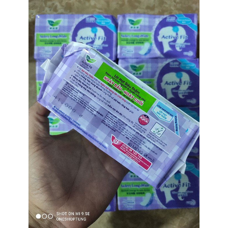Băng vệ sinh Hàng ngày Laurier