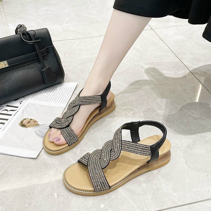 GIÀY SANDAL XUỒNG QUAI DÂY ĐÁ ĐẸP XUẤT SẮC