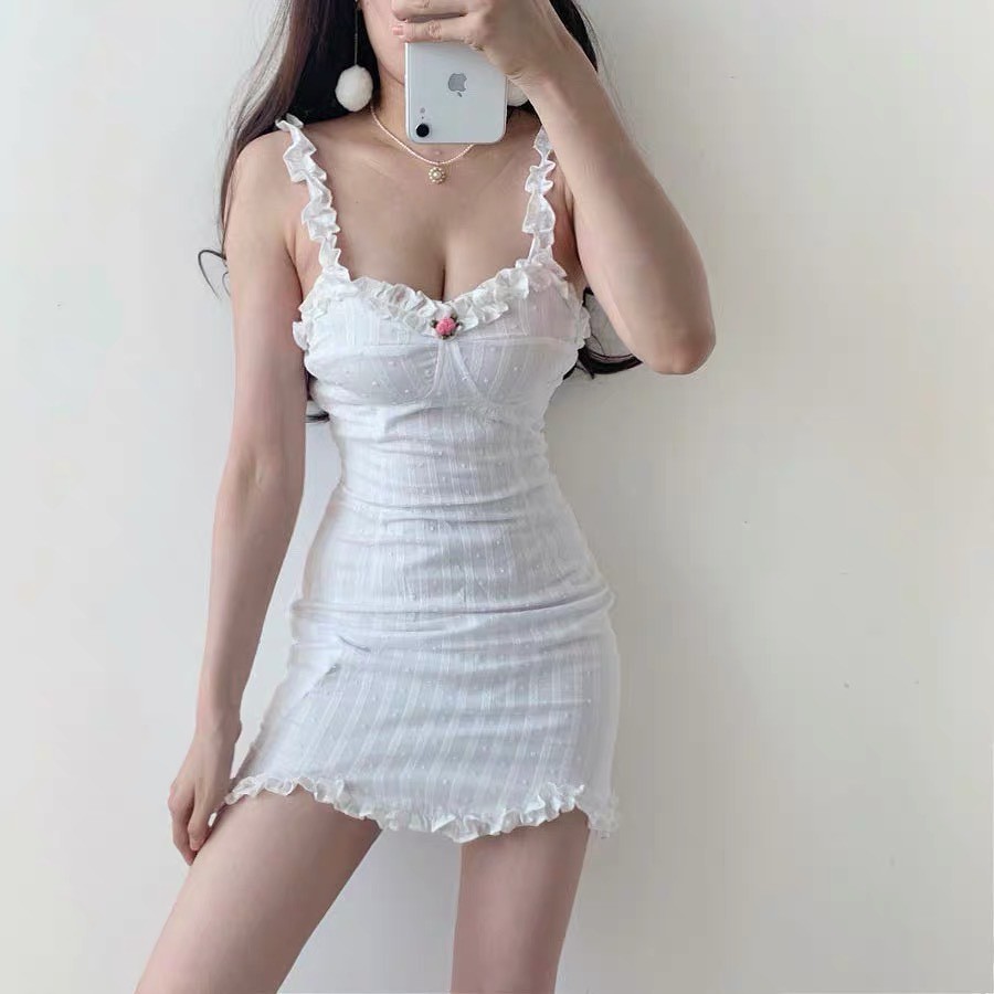 [SẴN] Đầm hai dây trắng gợi cảm, dễ thương ROSIE DRESS (Kèm ảnh thật)