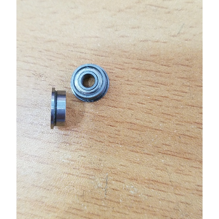 Vòng bi mặt bích tốc độ cao cho trục tàu mô hình 3*8*3 và 4*8*3