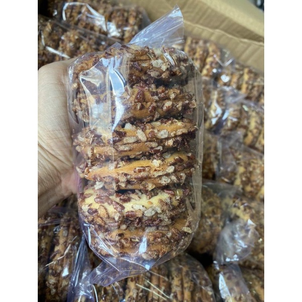 Bánh Vòng Mè Gạo Lứt Lon 250Gram [Có Bán Sỉ] [Loại Đặc Biệt] Hàng ngon nhà làm