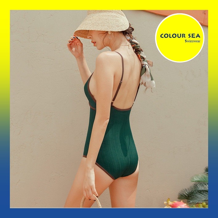 Bikini 1 mảnh xanh lá viền nâu thời trang che khuyết điểm | BigBuy360 - bigbuy360.vn