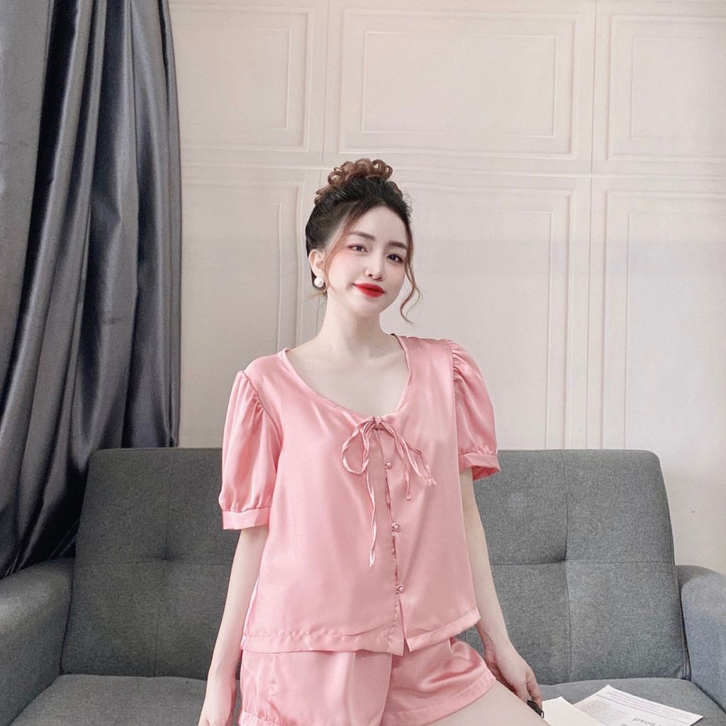Đồ Ngủ Tiểu Thư Tay Ngắn Đính Nút Ngọc 40-60kg | BigBuy360 - bigbuy360.vn