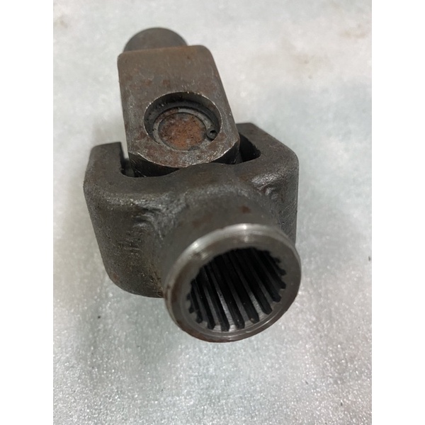 Khớp máy chữ thập,cốt 19li,1 đầu 6 răng lỗ 19li,đầu còn lại 18 răng lỗ 19li,dùng cho động cơ 150,175,200,250,300cc