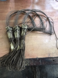 bẫy gà rừng ,bẫy đá(búng)