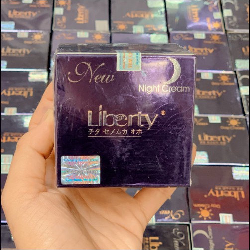 KEM DƯỠNG TRẮNG DA NHAU THAI CỪU LIBERTY - NHẬT BẢN