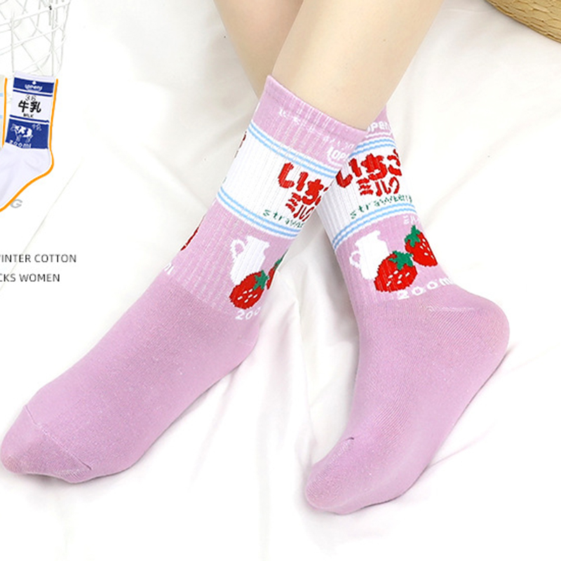 Tất Nữ Cổ Cao In Hình Hộp Sữa Dâu Đáng Yêu