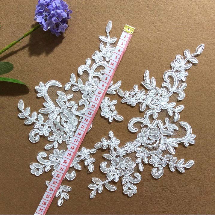 Set 2 Miếng Vá Trang Trí Váy Cưới Màu Trắng Đen