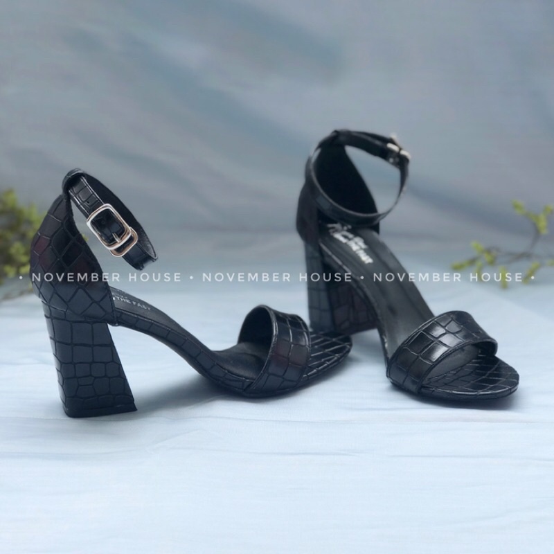 Giày sandal cao gót nữ quai bản ngang hoạ tiết da rắn đen thời trang nữ - SD45 - Oula Store