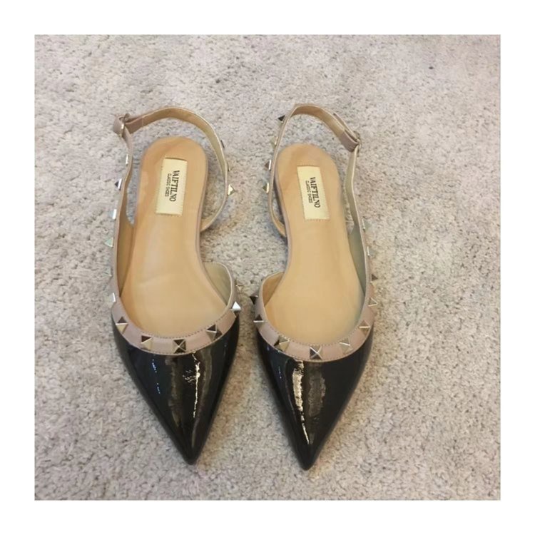 Giày Búp Bê Mũi Nhọn Đính Đinh Tán Thời Trang Cho Nữ Size 36-42