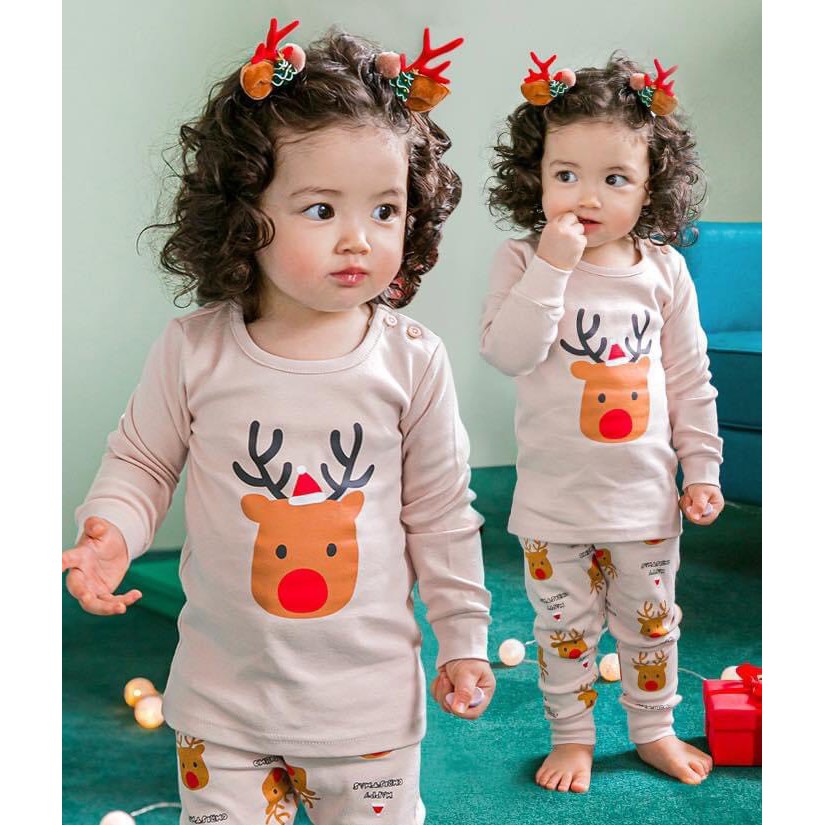 Quần áo trẻ em - Bộ dài tay bé gái Cordii Hàn Quốc mẫu tuần lộc nền da Noel #Kokid