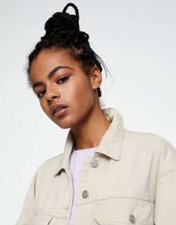 Áo khoác Pull&bear- made in cambodia dư xịn