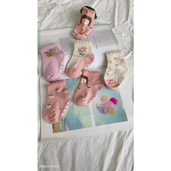 Set 5 đôi tất chống trượt cho bé Jasmine Baby nhiều màu