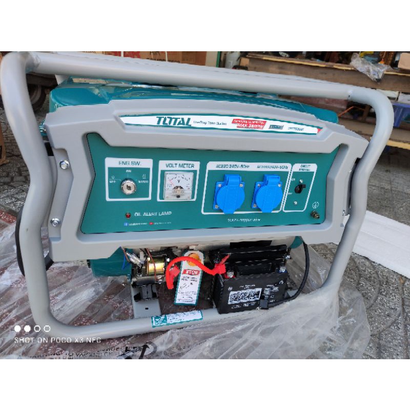 Máy phát điện Total 3.5kí đề/giật nổ có bánh xe