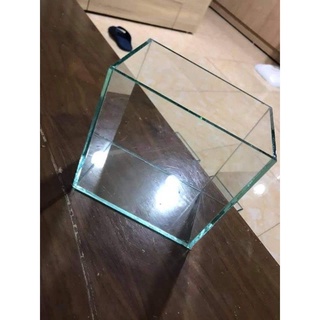 Bể cá mini- keo Betta ( d15*r10*c15)