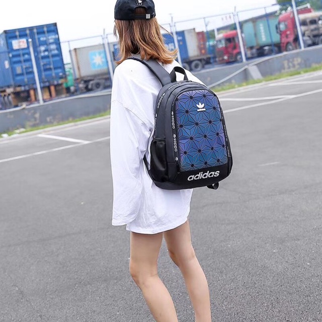 Balo Adidas 3D mới