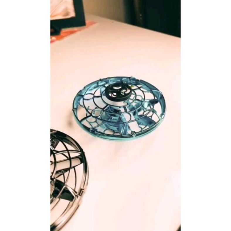 Đĩa bay trở lại ma thuật UFO xuất sắc - Đĩ bay UFO ảo thuật | BigBuy360 - bigbuy360.vn