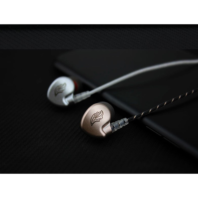 TAI NGHE METAL EARPHONE HIFI