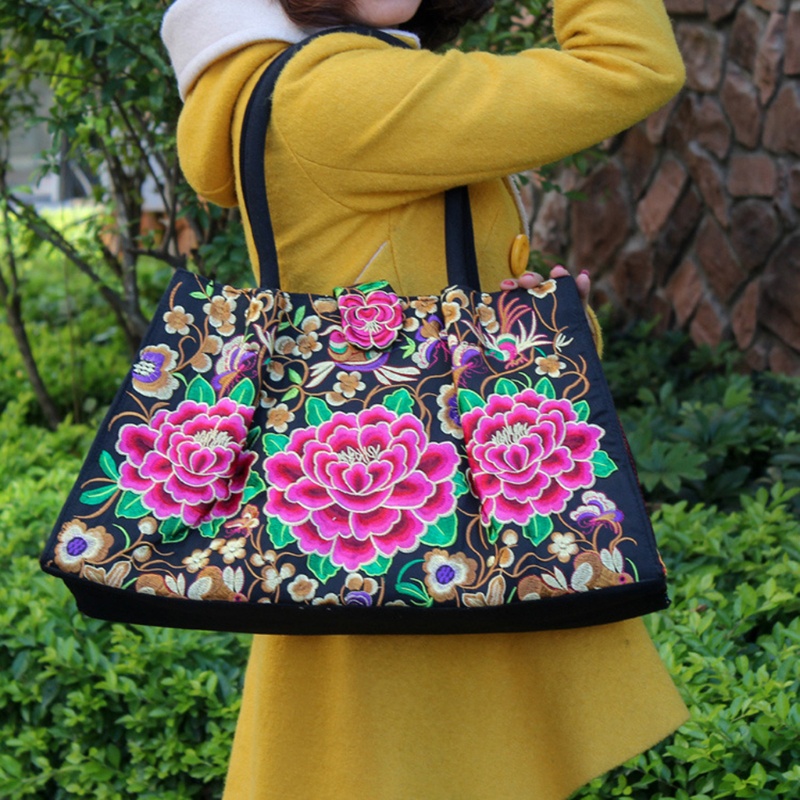 Túi vải Thêu Hoa Phong Cách Dân Tộc