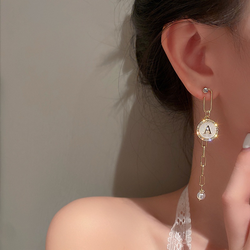 Khuyên Tai Nữ Trang Dáng Chữ A Thời Trang