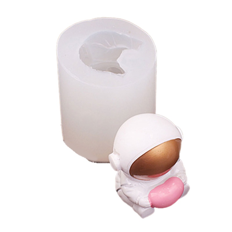 Khuôn silicone làm nến thơm hình phi hành gia