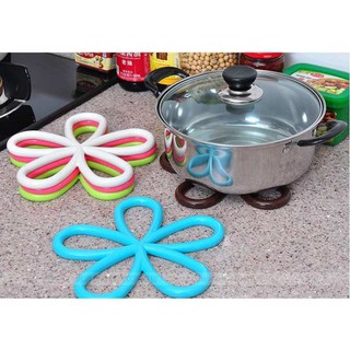 MIẾNG LÓT NỒI SILICON HÌNH HOA