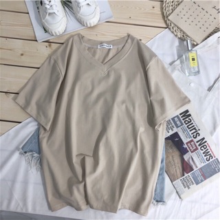Áo thun tay lỡ cổ tim
